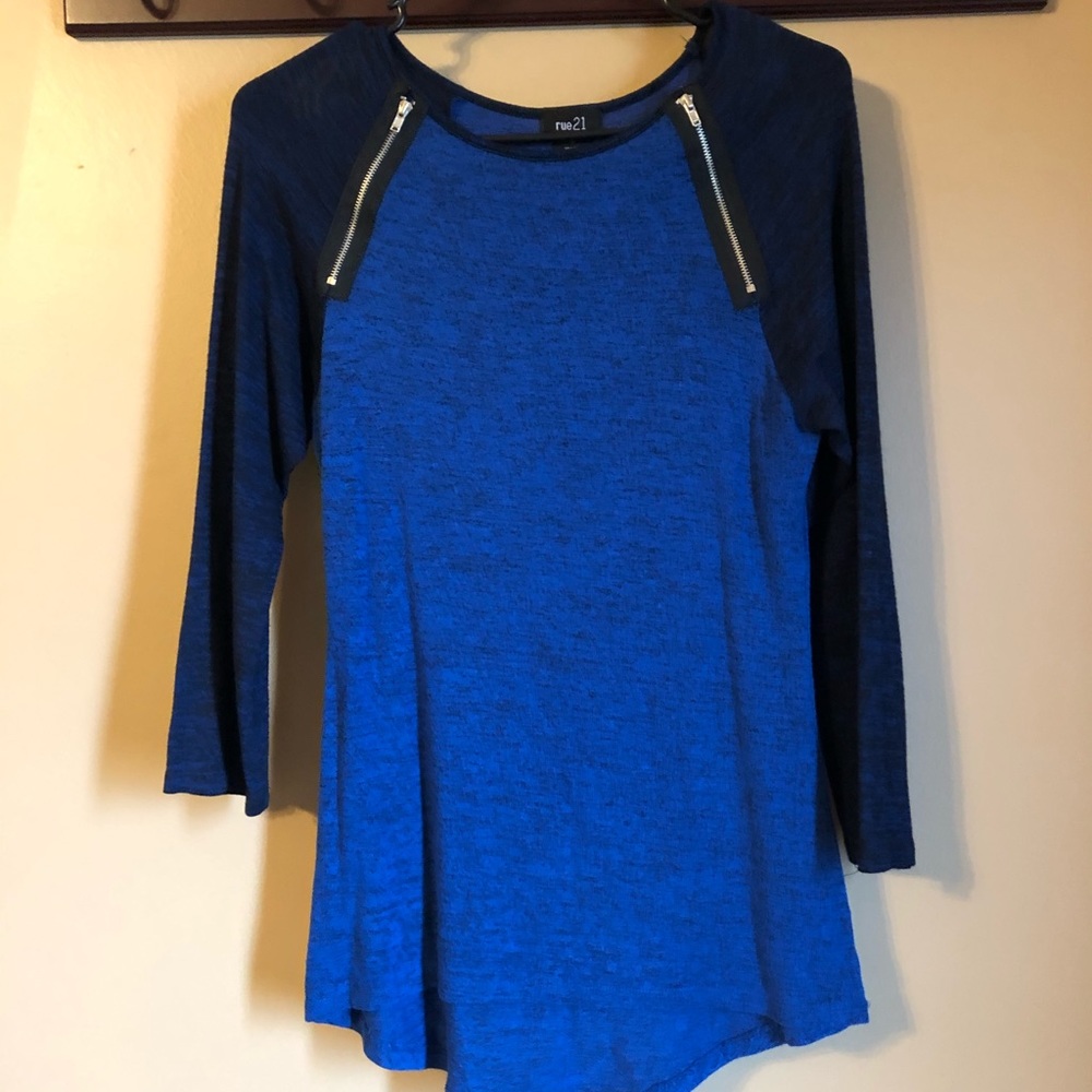 Final PRICE 💥 3/$9 Rue 21 casual top.